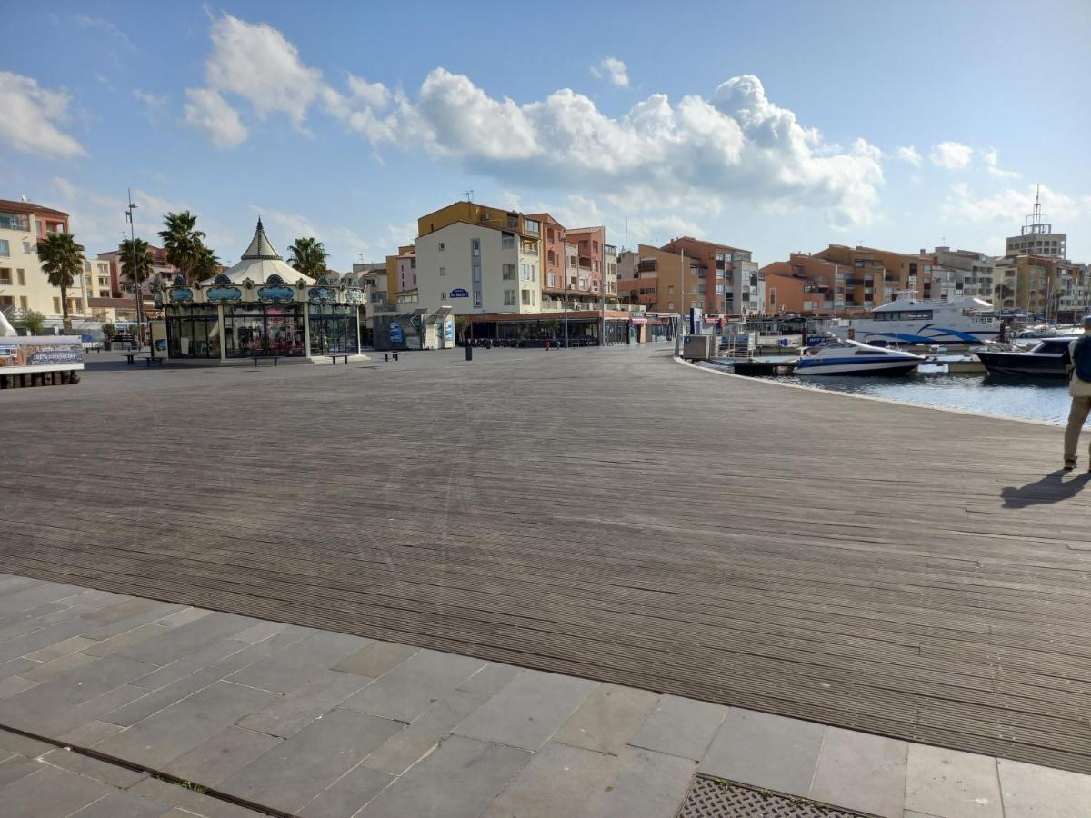 Port Brescou, T3 En Duplex Climatise, Superbe Vue Sur Le Port Appartement Agde Buitenkant foto